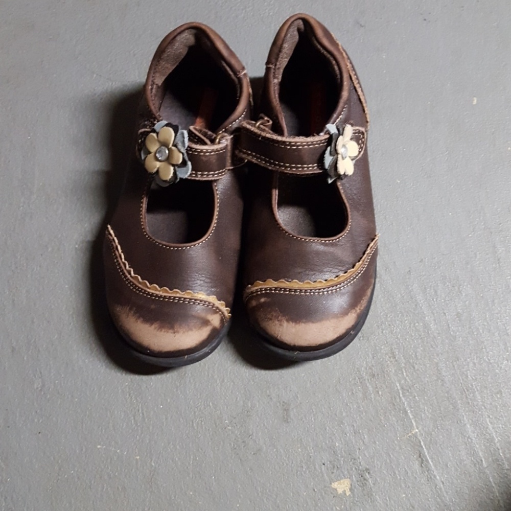 Kids shoes